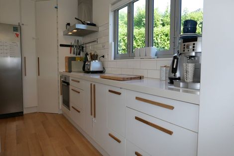 Photo of property in 61 Hillcrest Road North, Raumati Beach, Paraparaumu, 5032