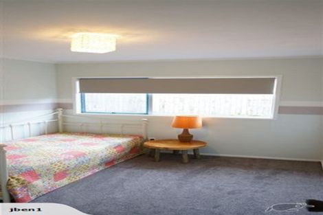 Photo of property in 2/21 Harper Street, Papakura, 2110