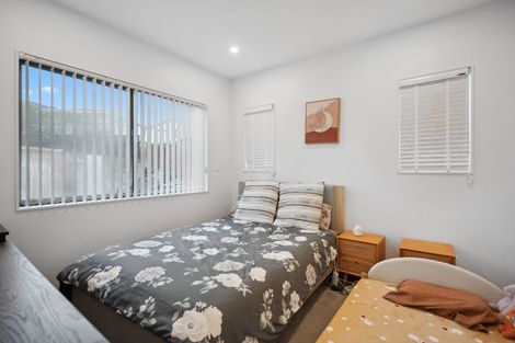 Photo of property in 1b Robin Lane, Browns Bay, Auckland, 0630