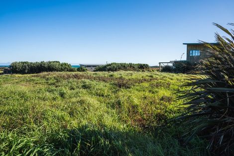 Photo of property in 301 Tai Road, Opunake, 4681
