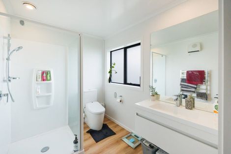 Photo of property in 172 Kingsdale Park Drive, Aokautere, Palmerston North, 4471