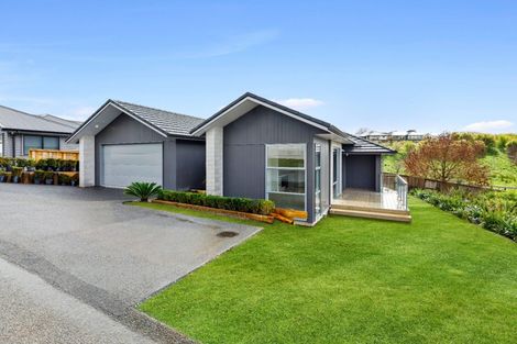 Photo of property in 30 Kiritiana Close, Pyes Pa, Tauranga, 3112