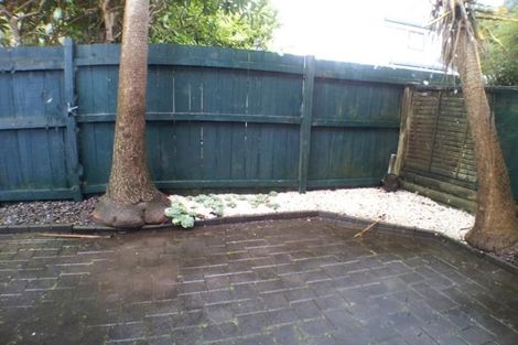 Photo of property in 2/89 Portage Road, New Lynn, Auckland, 0600