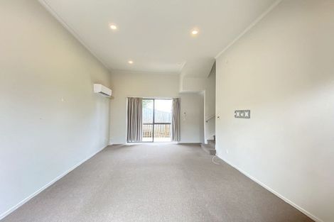 Photo of property in 2/2 Swan Hill Drive, Glen Eden, Auckland, 0602