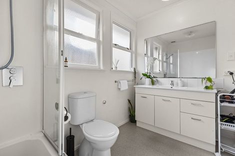 Photo of property in 1 The Drive, Brookfield, Tauranga, 3110