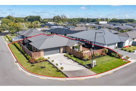Photo of property in 6 Parawai Street, Marshland, Christchurch, 8083