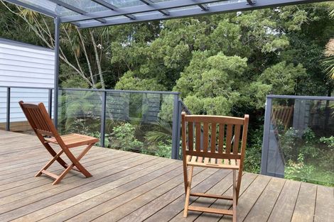 Photo of property in 54a Vandeleur Avenue, Birkdale, Auckland, 0626