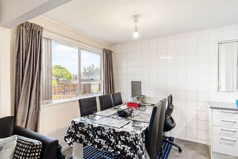 Photo of property in 26 Caringbah Drive, Papatoetoe, Auckland, 2025