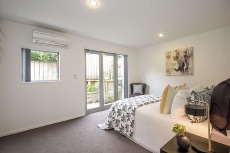 Photo of property in 5/12 Agra Crescent, Khandallah, Wellington, 6035