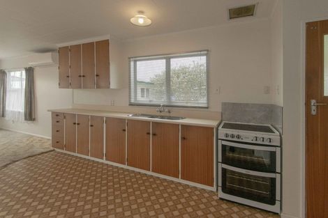 Photo of property in 19 Fife Crescent, Tamatea, Napier, 4112