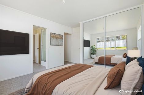 Photo of property in 49 Centorian Drive, Windsor Park, Auckland, 0632