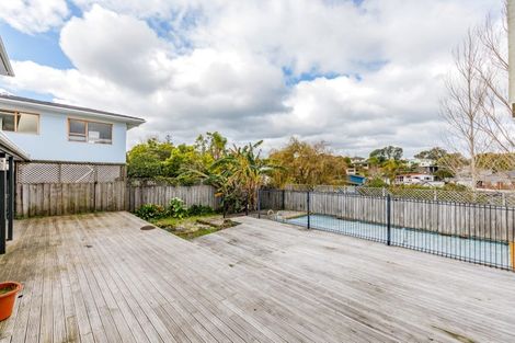 Photo of property in 33 Meadowvale Avenue, Forrest Hill, Auckland, 0620