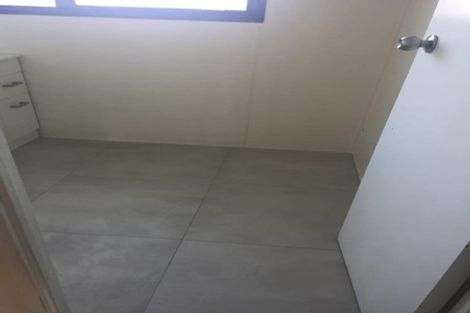 Photo of property in 71 Heathdale Crescent, Papakura, 2110