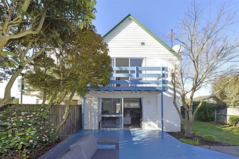 Photo of property in 1/143a Weston Road, St Albans, Christchurch, 8052