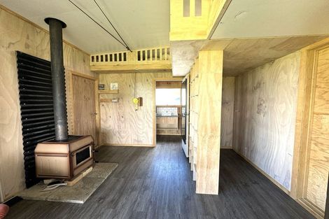 Photo of property in 198 Waiwera Station Road, Waiwera South, Clinton, 9584