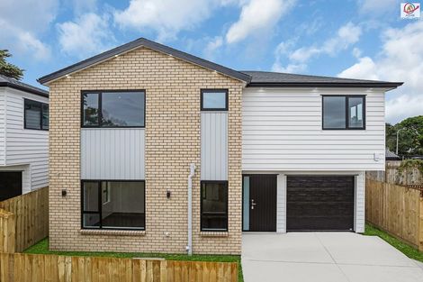 Photo of property in 11 Mcinnes Road, Weymouth, Auckland, 2103