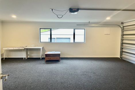 Photo of property in 21a Fairmount Road, Titirangi, Auckland, 0604