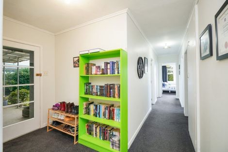 Photo of property in 106 Dunlop Street, Wallacetown, 9816