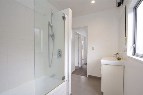 Photo of property in 5/12 Agra Crescent, Khandallah, Wellington, 6035