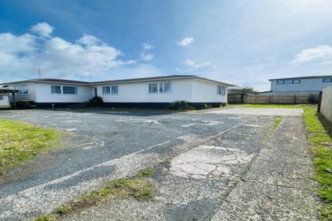 Photo of property in 20 Gambare Place, Wattle Downs, Auckland, 2103