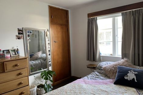 Photo of property in 3 Moffat Road, Red Beach, 0932