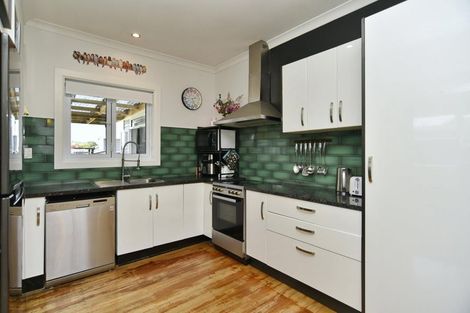 Photo of property in 30 Sewell Street, Kaiapoi, 7630