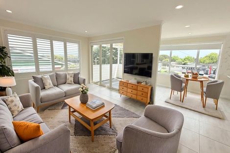 Photo of property in 37 Willoughby Avenue, Howick, Auckland, 2014