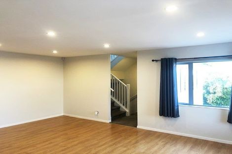 Photo of property in 65 Kirikiri Drive, Papakura, 2110