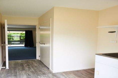 Photo of property in 30 Redwood Drive, Massey, Auckland, 0614