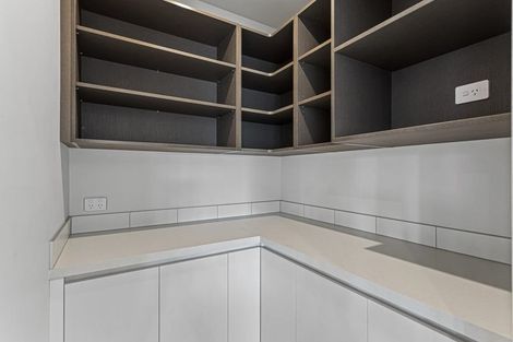 Photo of property in 16 Riria Crescent, Takanini, 2112