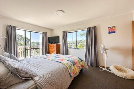 Photo of property in 1/1 Nigel Road, Browns Bay, Auckland, 0630