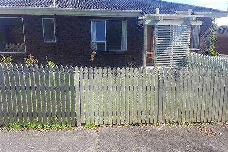Photo of property in 1/11 Ciprian Place, Henderson, Auckland, 0612