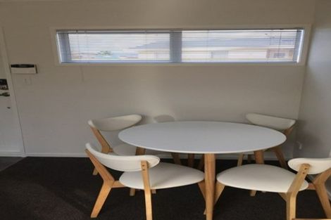 Photo of property in 4/10 Burrows Place, Frankton, Hamilton, 3204