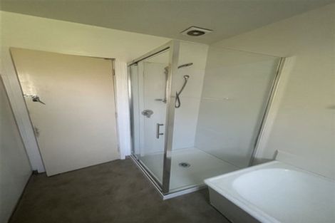 Photo of property in 100a Maidstone Road, Ilam, Christchurch, 8041