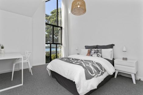 Photo of property in 7 Jack Seabrook Road, Hobsonville, Auckland, 0616