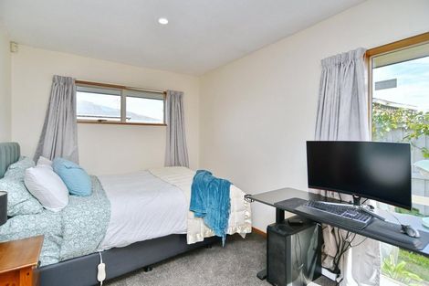 Photo of property in 5 Rossiter Avenue, Redwood, Christchurch, 8051
