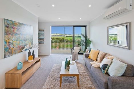 Photo of property in 7 Bonnette Road, Flat Bush, Auckland, 2019