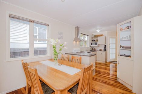 Photo of property in 22 Broadhead Avenue, Tawhero, Whanganui, 4501