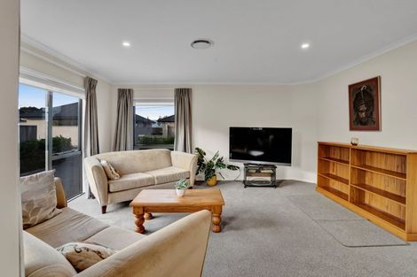 Photo of property in 10a Wilton Street, Westown, New Plymouth, 4310