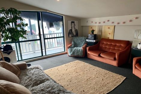 Photo of property in 5u7 Hopper Street, Mount Cook, Wellington, 6011