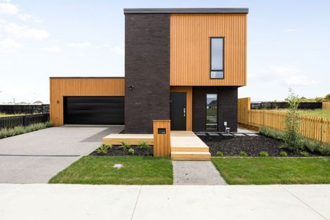 Photo of property in 13 Overton Street, Rototuna North, 3210