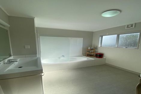 Photo of property in 77a Rosier Road, Glen Eden, Auckland, 0602