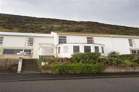 Photo of property in 106f3 Owhiro Bay Parade, Owhiro Bay, Wellington, 6023