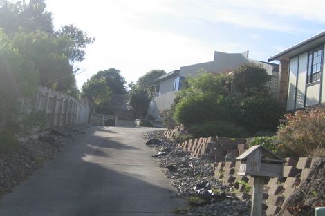 Photo of property in 13 Joseph Banks Drive, Whitby, Porirua, 5024