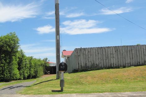 Photo of property in 11 Stevenson Road, Clarks Beach, 2122