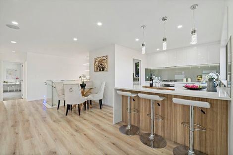 Photo of property in 11 Tawapou Close, Massey, 0614