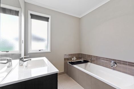 Photo of property in 169 Landing Drive, Pyes Pa, Tauranga, 3112