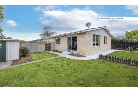 Photo of property in 37 Chipping Lane, Redwood, Christchurch, 8051