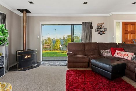 Photo of property in 1 Solway Place, Mount Maunganui, 3116