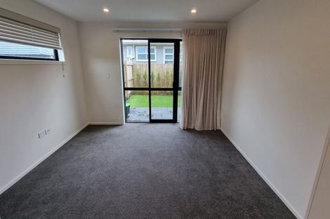 Photo of property in 7/63 Taikata Road, Te Atatu Peninsula, Auckland, 0610